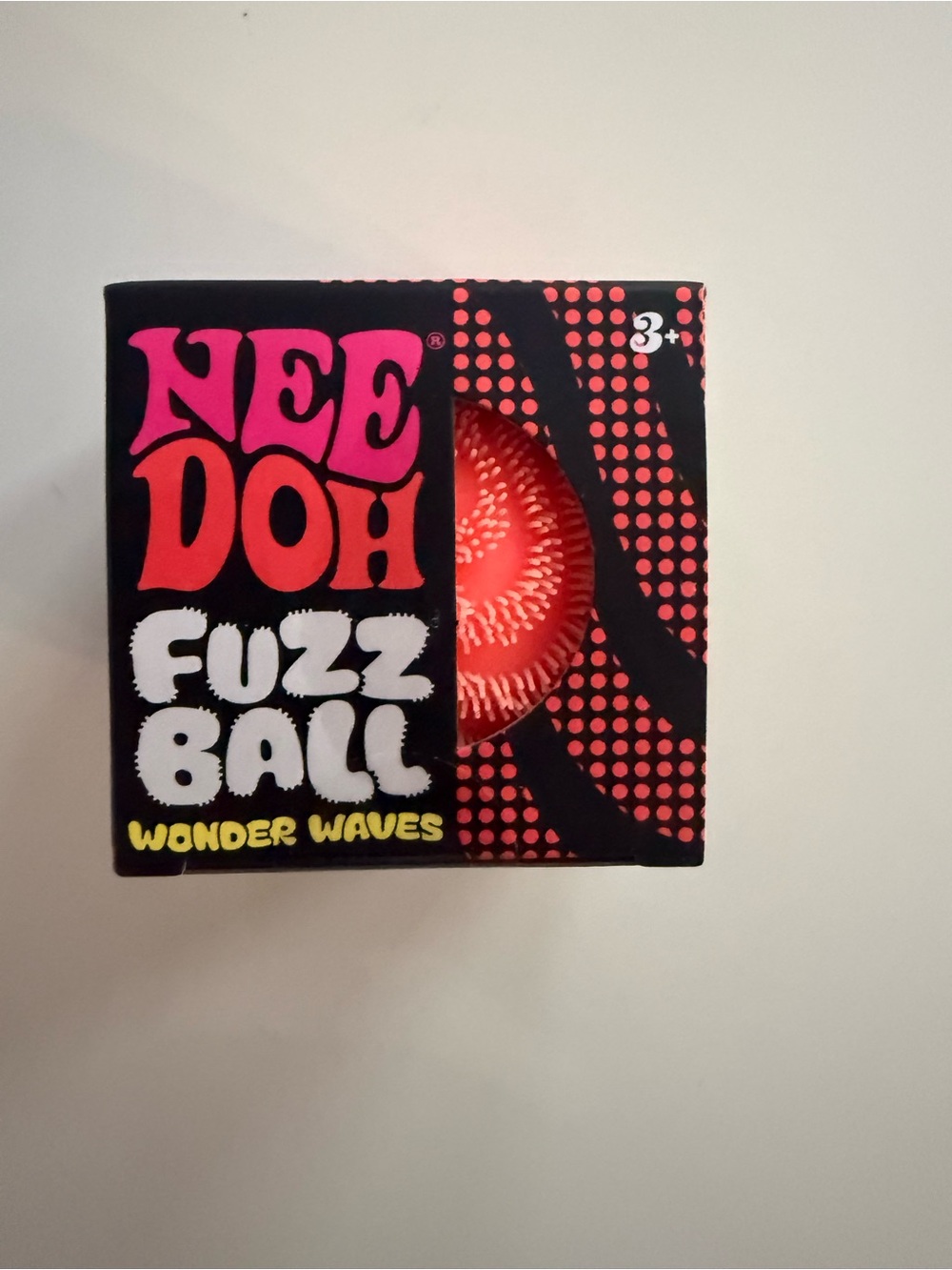 NEW NeeDoh Fuzz Ball Wonder Waves - pink Red Sensory Toy